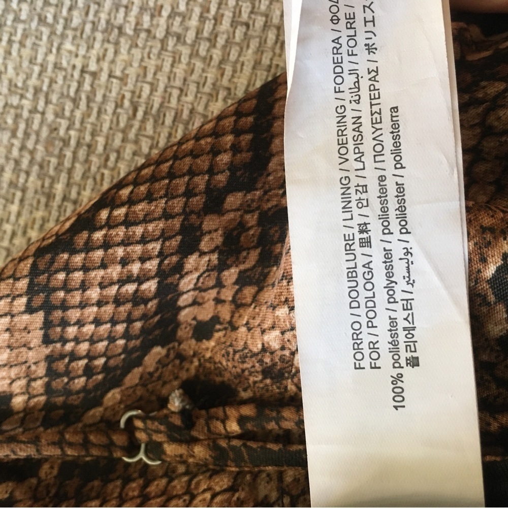 ZARA XS Reptile Patterned CORSE top - Picture 5 of 5